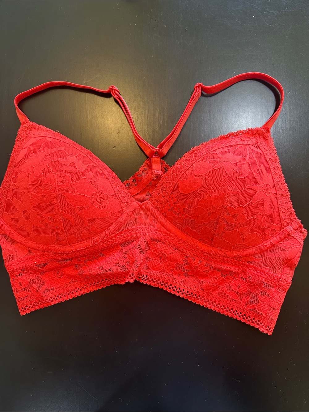 Victoria's Secret Lace Bra lined pull on wire free pinkish-red Sz S